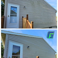 House-Concrete-Cleaning-in-St-Joseph-MO-A-Stunning-Transformation 4